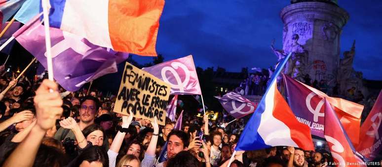 Protesto em Paris contra a ultradireitista Reunião Nacional após resultados do primeiro turno das eleições legislativas