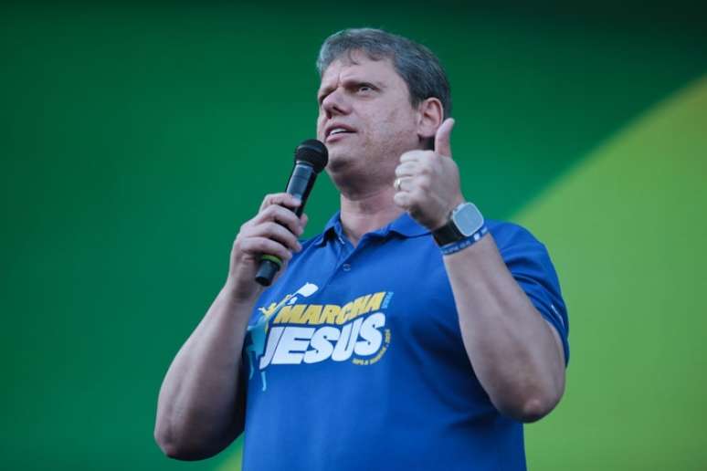 Governador de São Paulo, Tarcísio de Freitas, participa de evento na capital paulista.