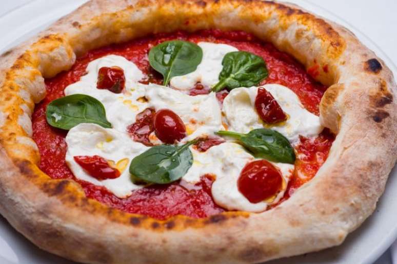Dia Mundial da Pizza: seja no delivey ou uma receita caseira, aproveita a data!