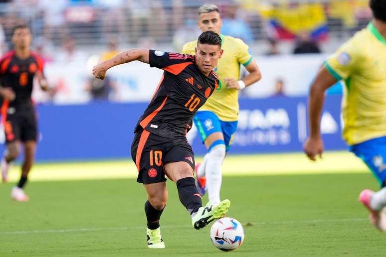 James Rodríguez (Colômbia) durante jogo contra o Brasil, no dia 02.07.2024