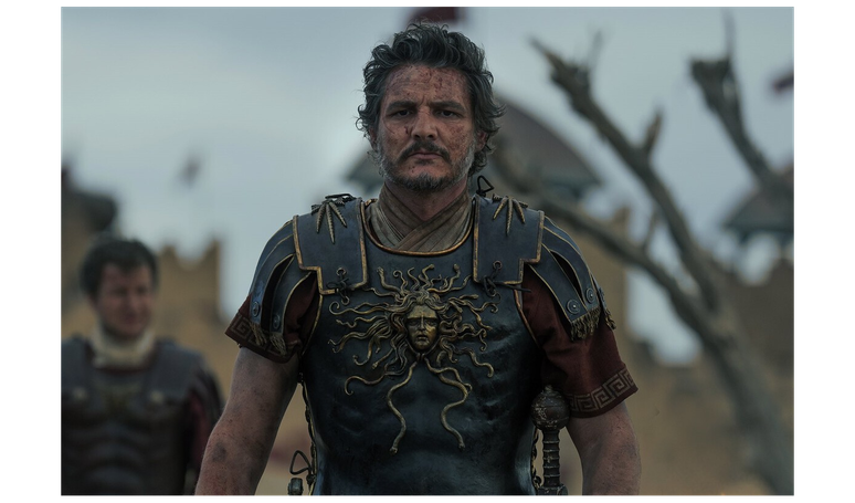 'Prefiro ser jogado de um prédio do que lutar com ele novamente': Pedro Pascal se assustou após enfrentar Paul Mescal em 'Gladiador 2'.