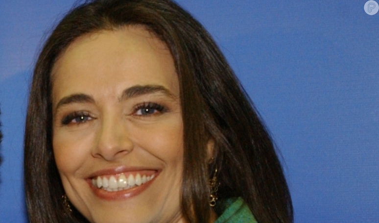 Lembra dela? Ex-jornalista da Globo surge irreconhec&iacute;vel e surpreende p&uacute;blico com antes e depois: 'Inspiradora'.