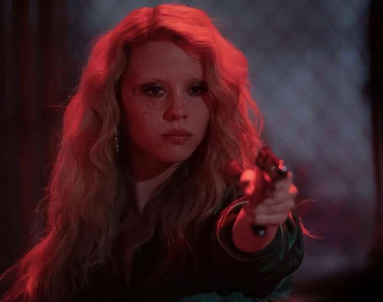 Mia Goth em 'MaXXXine', em cartaz a partir de 11 de julho.