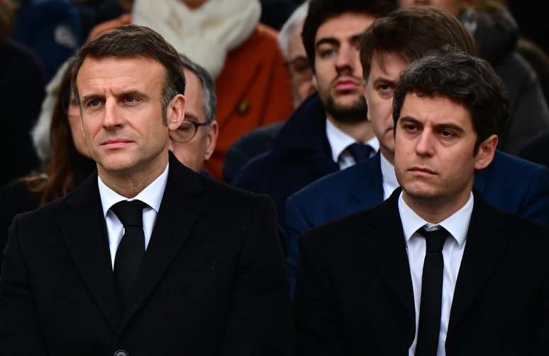 Macron e Gabriel Attal 