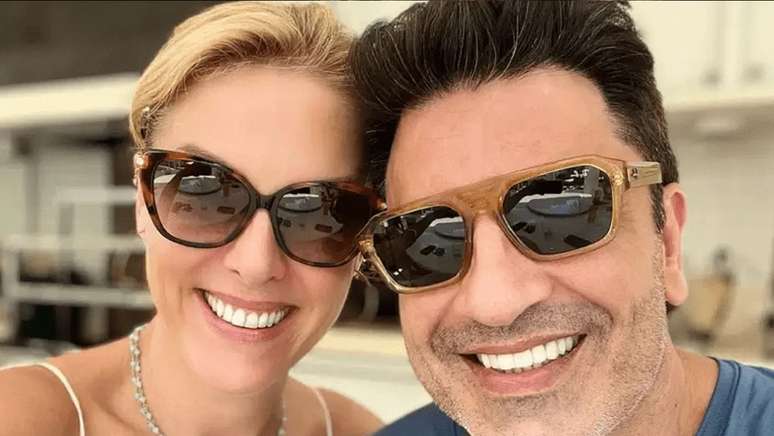 Ana Hickmann e Edu Guedes estão viajando com os filhos 