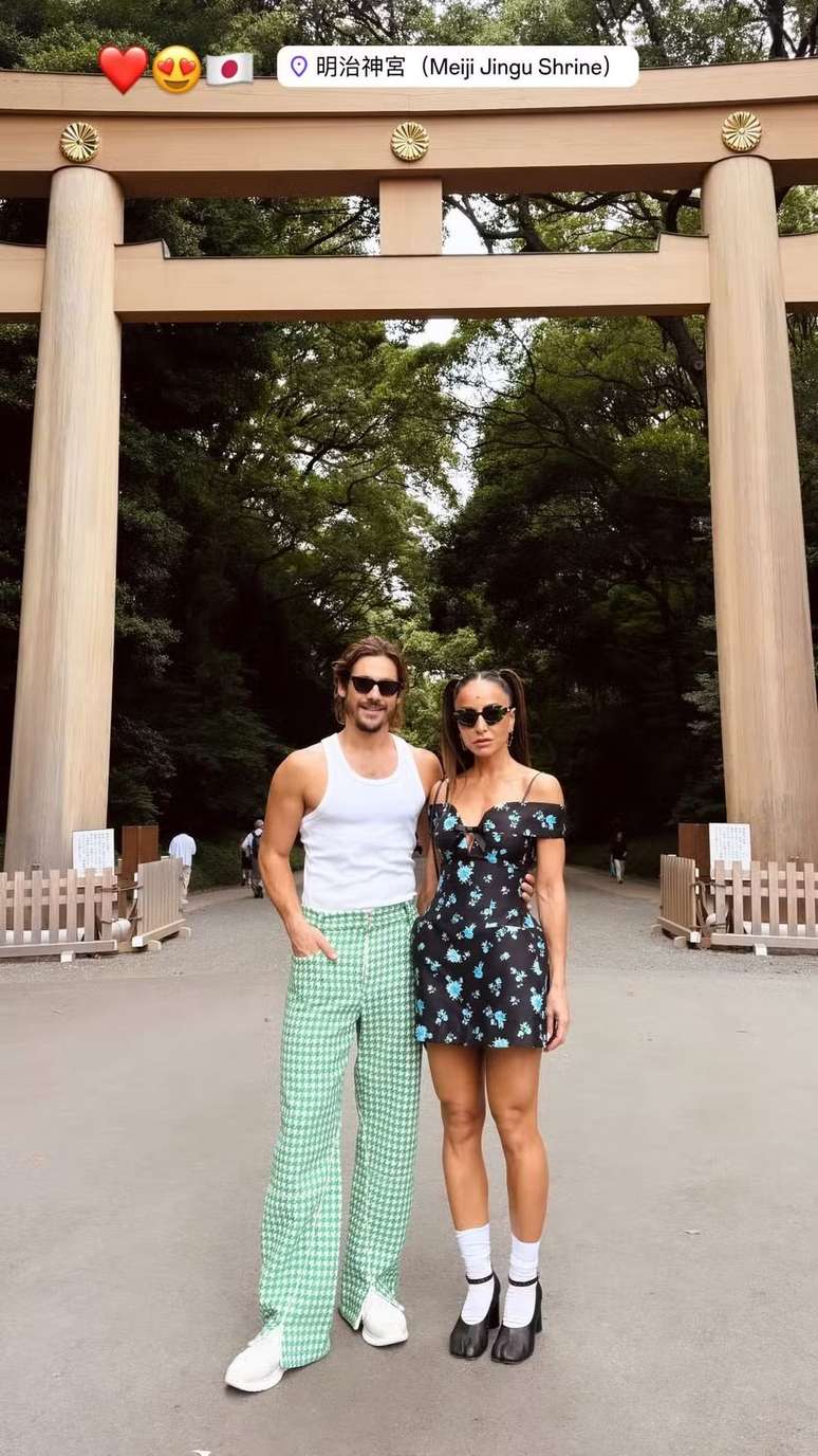 Sabrina Sato publicou foto ao lado de Nicolas Prattes 