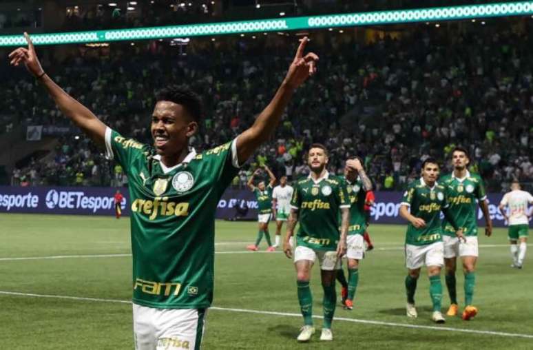 Palmeiras mira a liderança do Brasileiro –