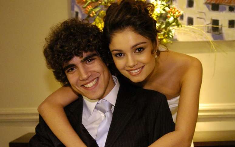 Caio Castro e Sophie Charlotte