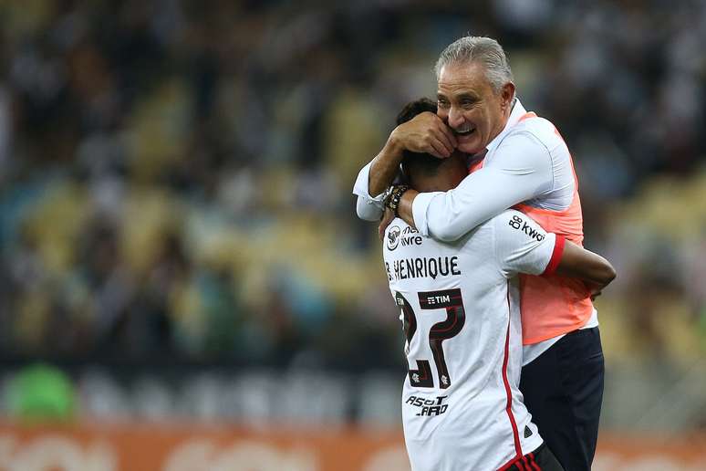 Tite e Bruno Henrique comemorando. (Photo by Wagner Meier/Getty Images)