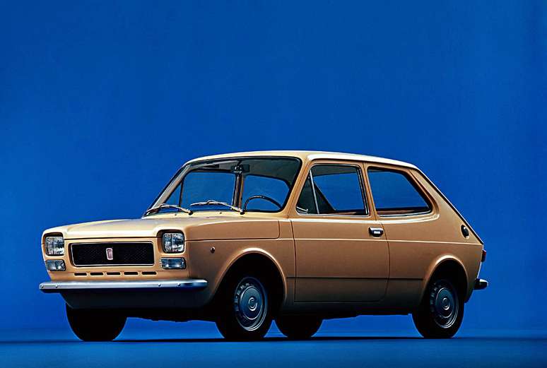 Fiat 127: antecessor do Uno e do Panda, produzido de 1971 a 1977