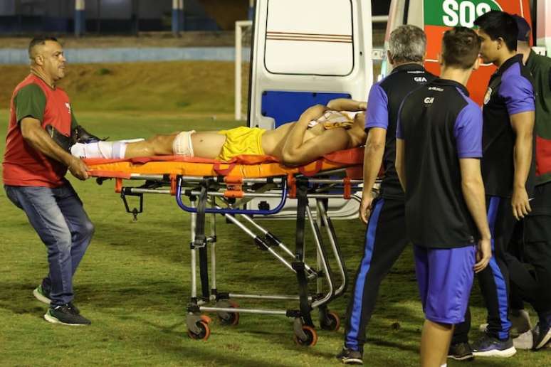 Ramon foi atingido na coxa por uma bala de borracha disparada por um policial militar.