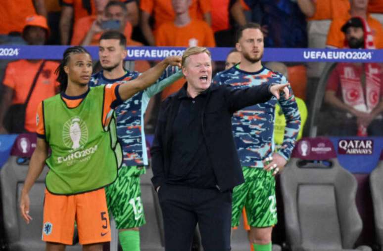 Ronald Koeman enaltece sua equipe mesmo com a eliminação na semifinal –