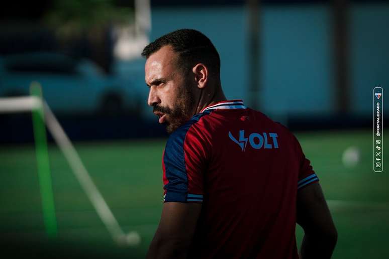 Moisés em treino do Fortaleza. 