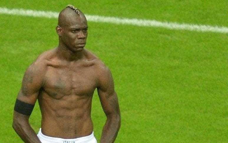 Balotelli negocia ida ao Corinthians