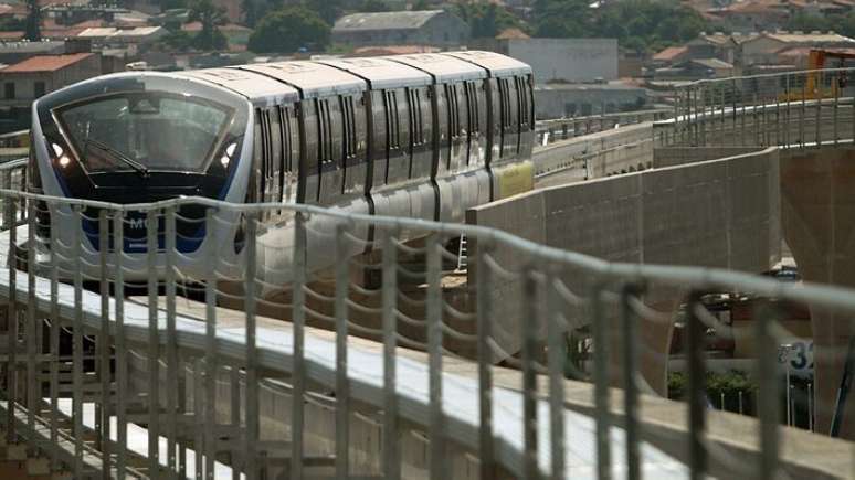 Linha 15-Prata tem atualmente 11 estações operando em 11,6 km de monotrilho.