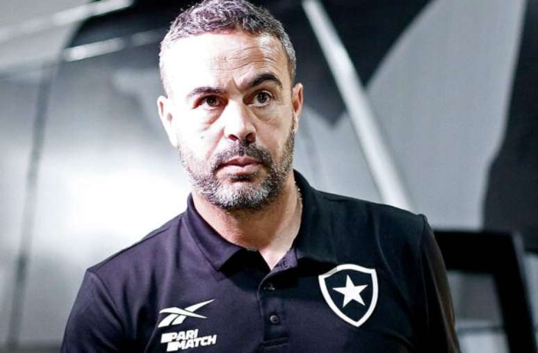 Artur Jorge valoriza vitória do Botafogo –