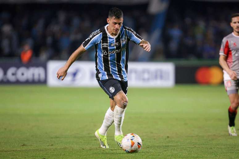 Cristiano Pavón (Grêmio) durante jogo contra o Estudiantes, no dia 08.06.2024 