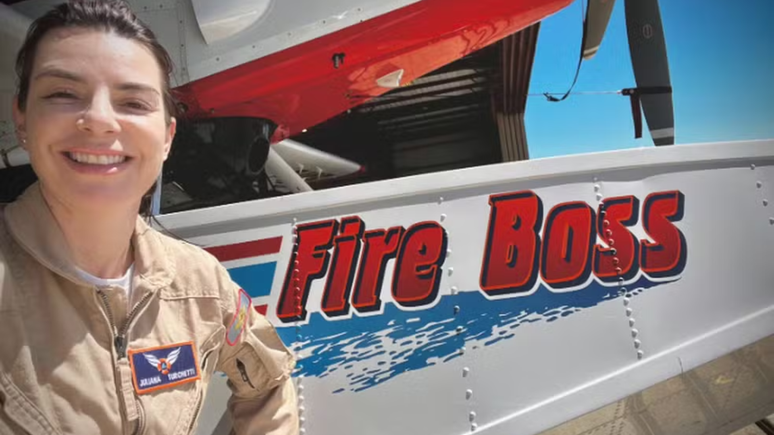 Piloto foi a primeira brasileira a conduzir um Fire Boss