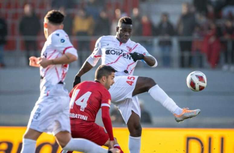 Atualmente, Balotelli está em alta com a torcida do Corinthians –