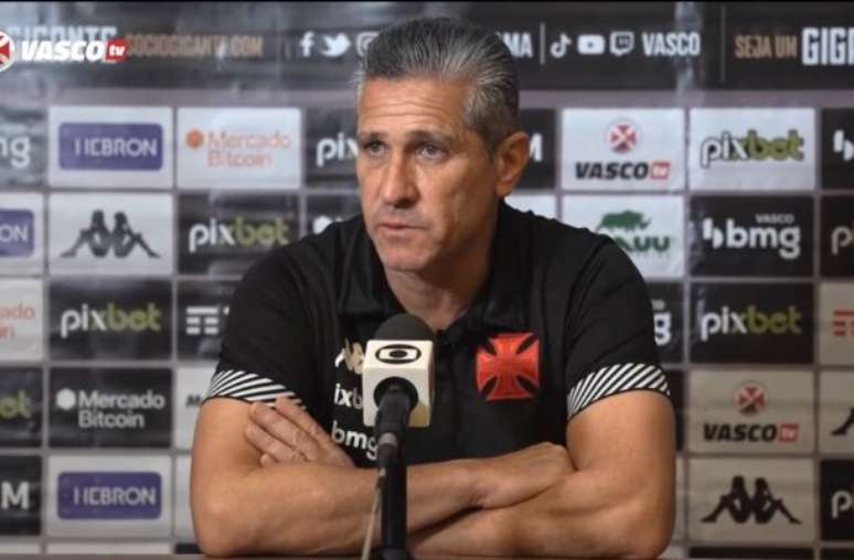 Jorginho - Outro tetracampeão, o hoje treinador também esteve na equipe vice-campeã nos Jogos de 1988 - derrota para a União Soviética na final - Foto: Reprodução/VascoTV