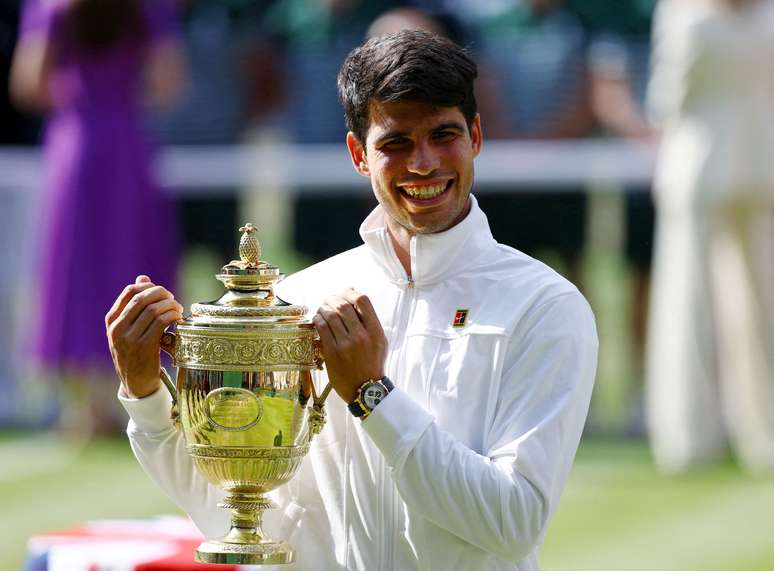 Carlos Alcaraz conquistou o bicampeonato em Wimbledon 