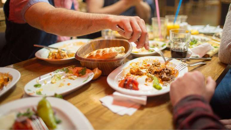 Veja dicas para fazer dieta nas férias