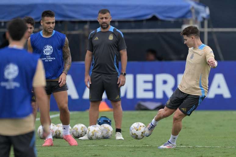 Julián Álvarez está disposto a deixar o Manchester City para se transferir ao Atlético de Madrid