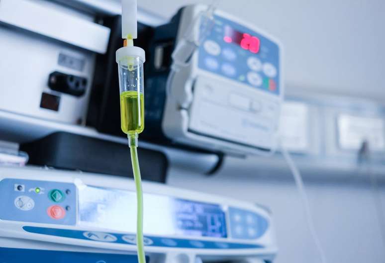 Apagão cibernético afesta hospitais em diversos países