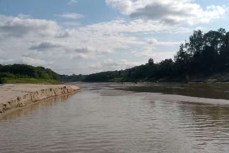 Rios Envira e Tarauacá sofrem estiagem severa no interior do Amazonas