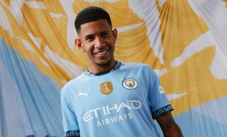 Savinho foi anunciado pelo Manchester City nesta quinta-feira.