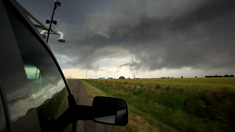 O motivo que leva algumas tempestades a criar violentos tornados e outras não ainda é um mistério da meteorologia