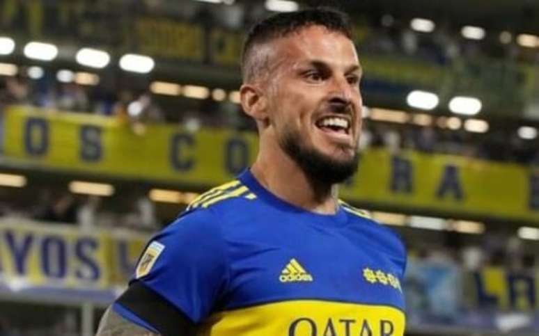 Benedetto em ação pelo Boca Juniors