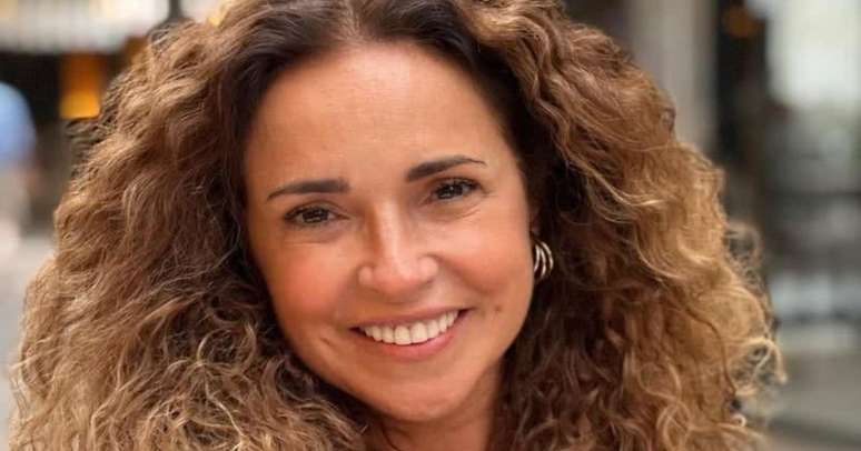 Daniela Mercury esclarece suposta rivalidade com Ivete Sangalo