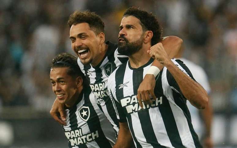 Botafogo volta a emprestar Segovinha