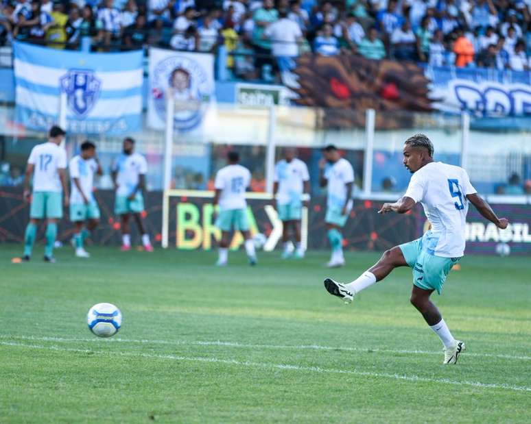 Paulinho Bóia pelo Paysandu —