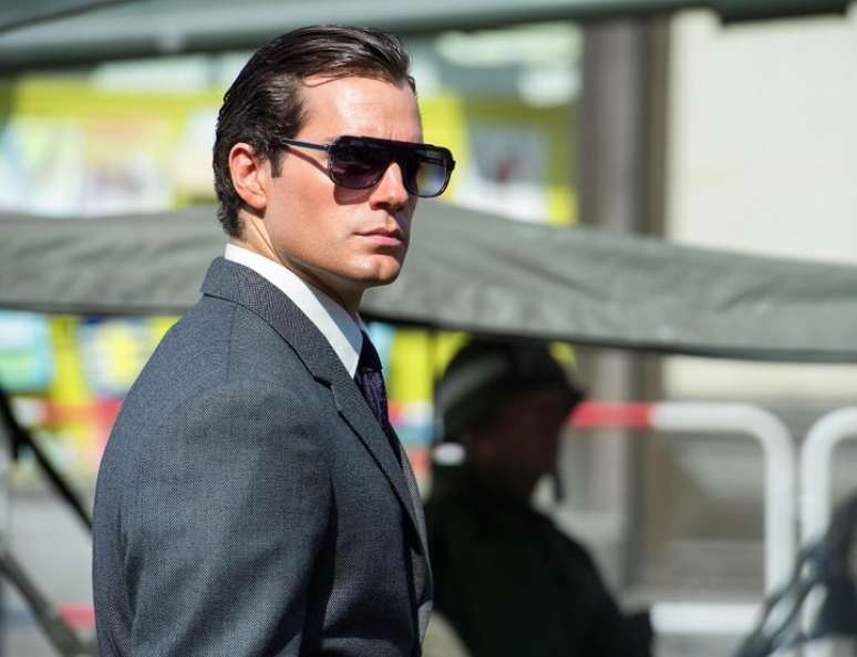 Nesse meio tempo, Cavill se consolidou como um astro de filmes de ação e aventura. Em 2015, interpretou o agente da CIA Napoleon Solo em "O Agente da U.N.C.L.E.".