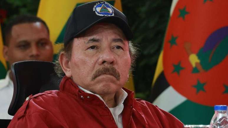 Daniel Ortega opera uma rede lucrativa em torno da migração ilegal para os Estados Unidos