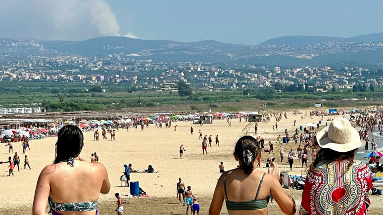 Explosões fazem parte do som do verão na cidade libanesa de Tiro