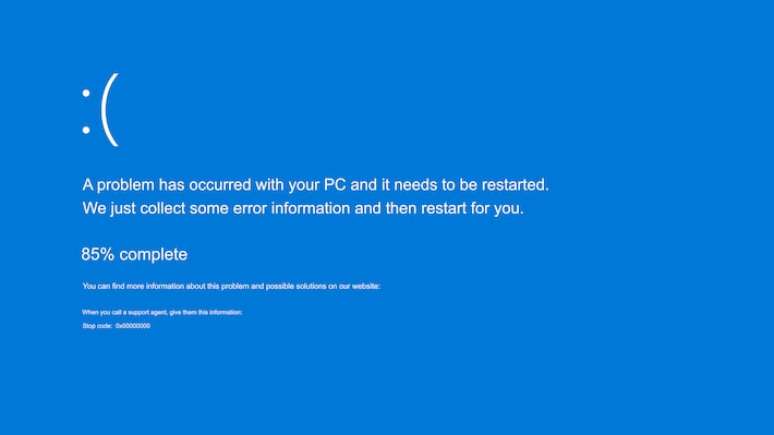 Imagem conhecida como "tela azul da morte" que afetou diversos usuários de Windows nesta sexta-feira