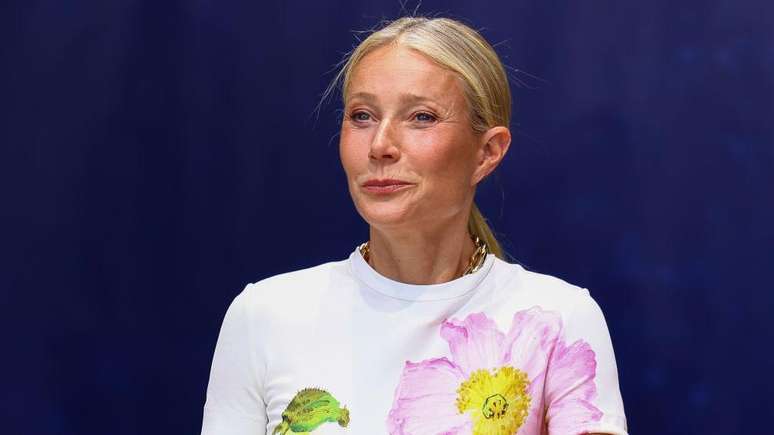 Muitas pessoas acreditam nos conselhos e recomendações de saúde dados por Gwyneth Paltrow, porque ela é uma atriz famosa.