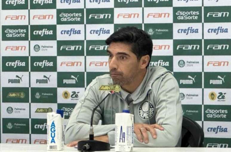 Abel Ferreira entende que Palmeiras precisa ser mais eficiente nas finalizações –