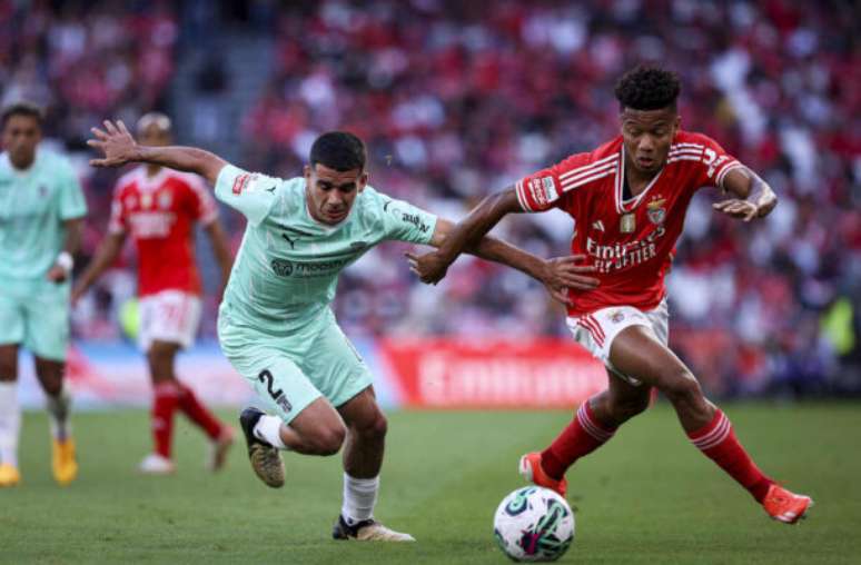 David Neres em ação com a camisa do Benfica –