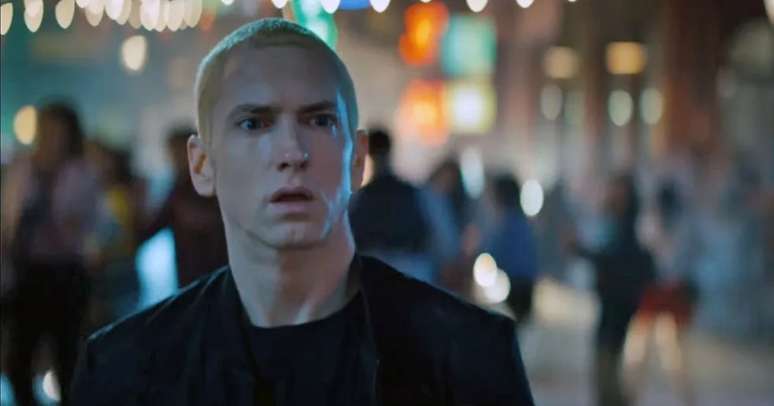 Eminem supera Taylor Swift nas paradas dos Estados Unidos