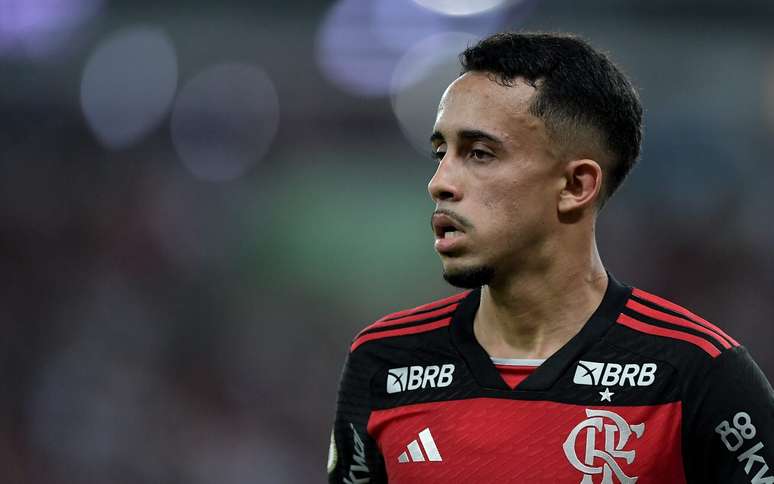 Flamengo está prestes a acertar a venda de Matheus Gonçalves ao RB Bragantino