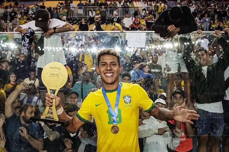 Matheus Martins está próximo do Botafogo 