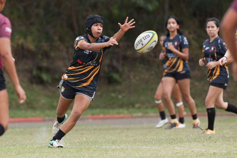 Time de rugby feminino Leoas de Paraisópolis, que formou três atletas olímpicas e passa por dificuldade financeira.