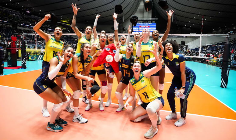 Seleção feminina de vôlei é aposta do Brasil em Paris 2024