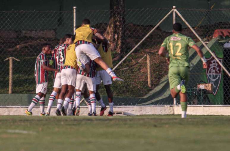 Com vitória, Fluminense entra na briga por vaga nas quartas do Brasileirão Sub-20 –