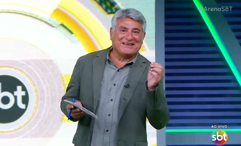 Cleber Machado narra jogo no SBT nesta noite de terça-feira, 23 