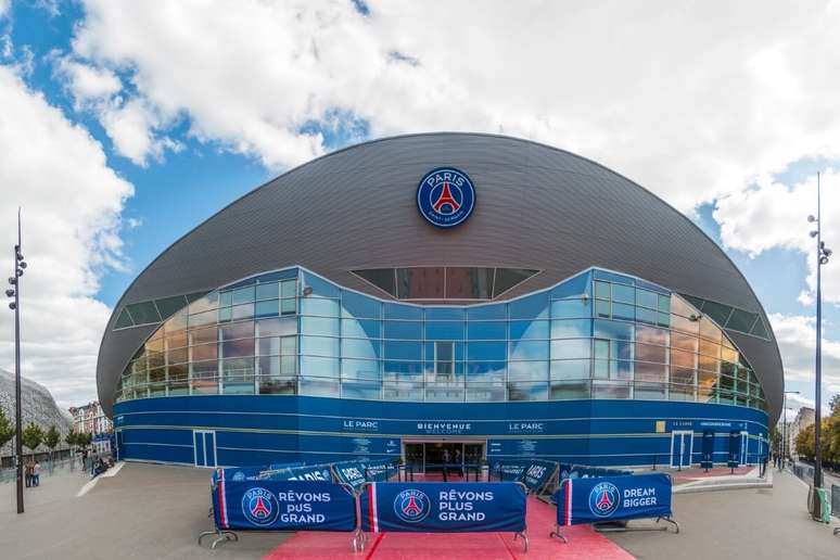 Parc des Princes vai receber os jogos de futebol masculino e feminino 